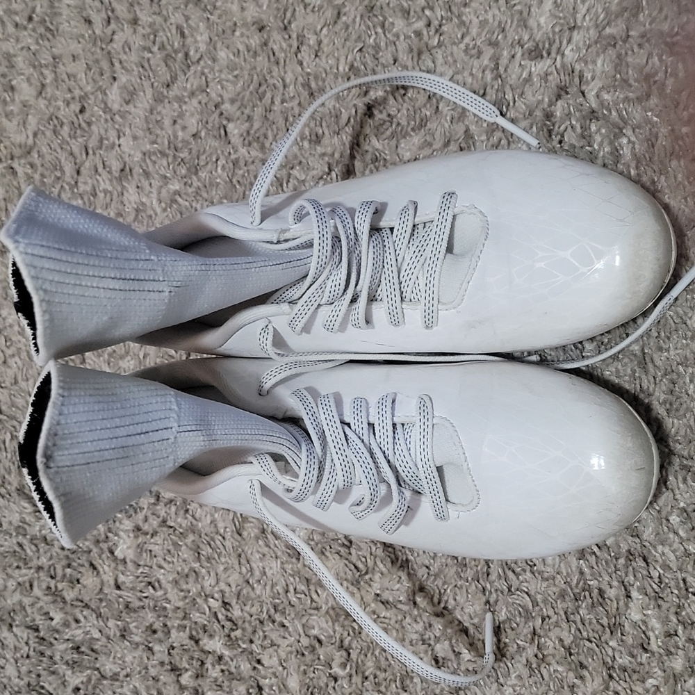 Boys under armour foot all cleats